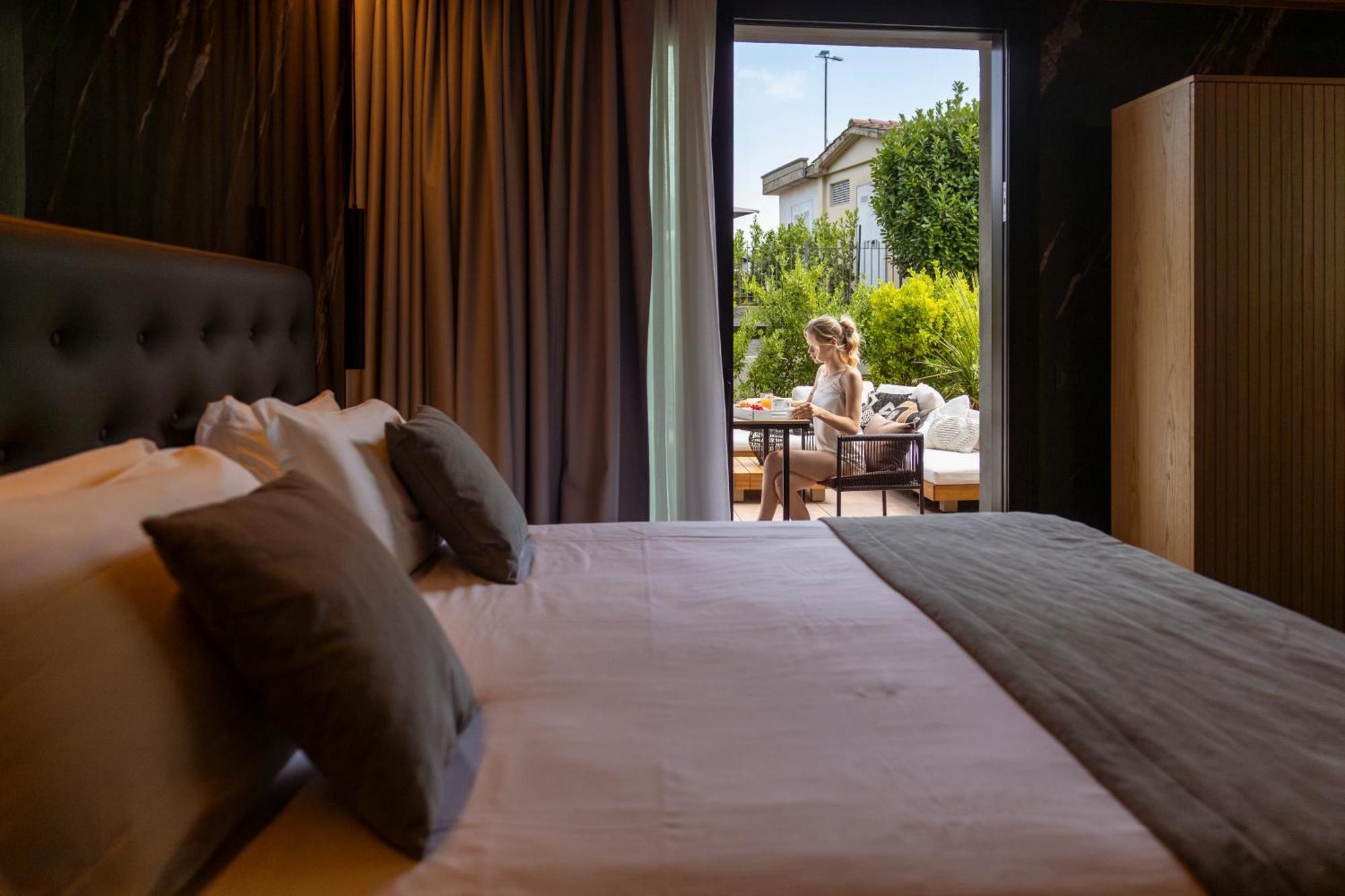 Boutique Hotel Sirmione Exterior foto